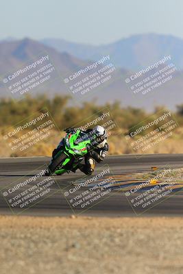 media/Dec-09-2023-SoCal Trackdays (Sat) [[76a8ac2686]]/Turn 15 Set 1 (230pm)/